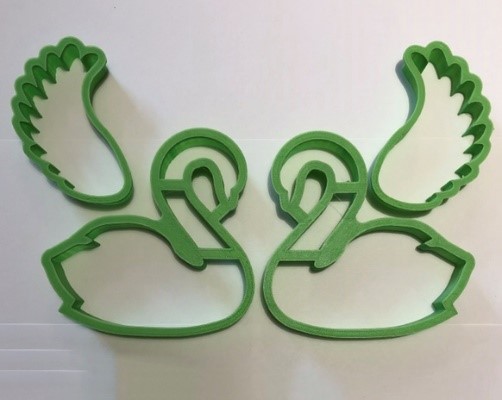 Вырубка лебеди с крыльями 2шт 10 см