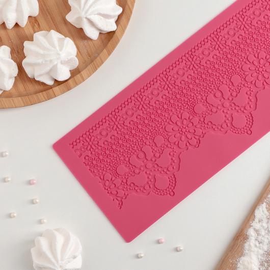 Коврик для айсинга «Кружевной венец», 39×8,5 см, цвет МИКС