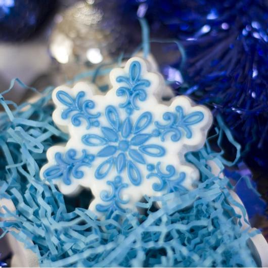 Пластиковая форма Снежинка ажурная