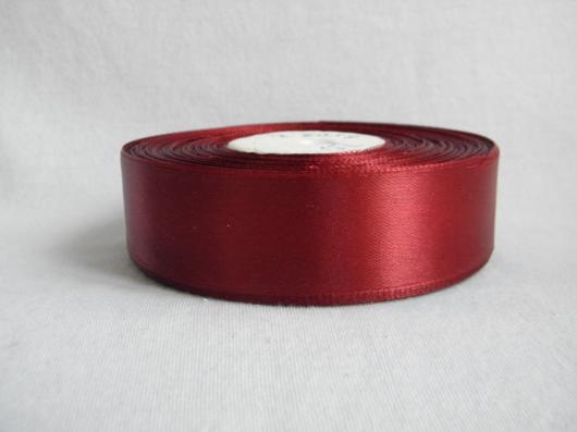 Лента атласная 2,5 см бордовая 064