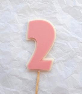 Фигурка из шоколадной глазури 