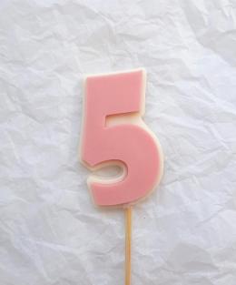 Фигурка из шоколадной глазури 